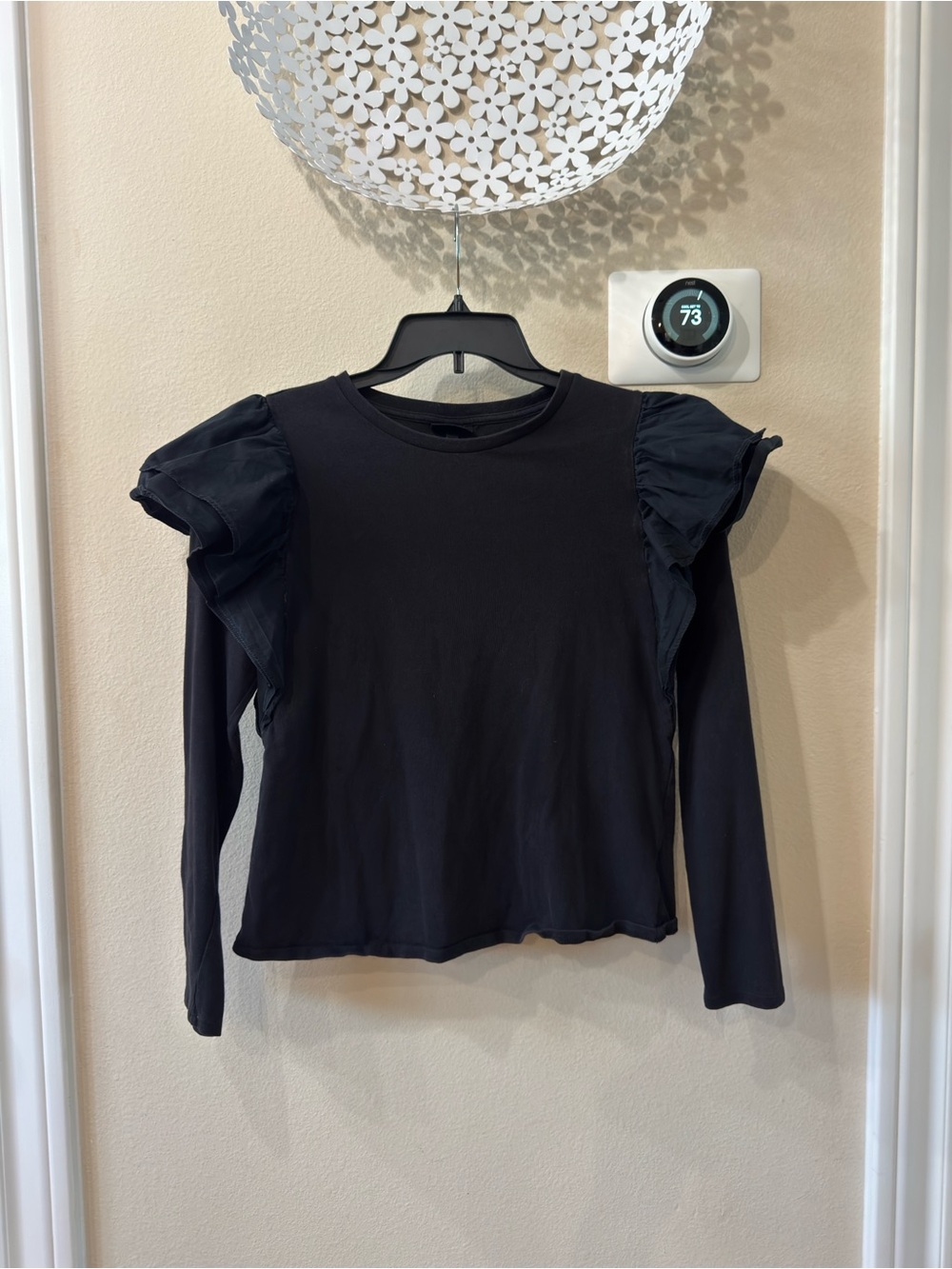 Who What Wear Black Ruffle Shoulder Crew Neck Knit Long Sleeve Top Size S